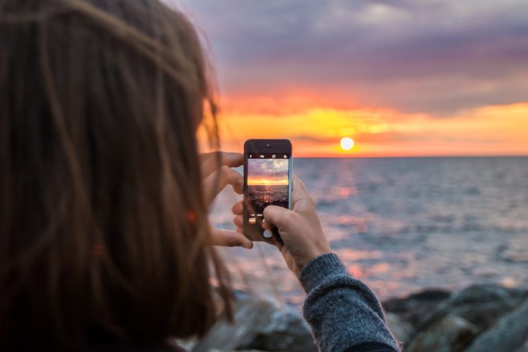 Unleashing Creativity: Photography Equipment for the Modern Artist